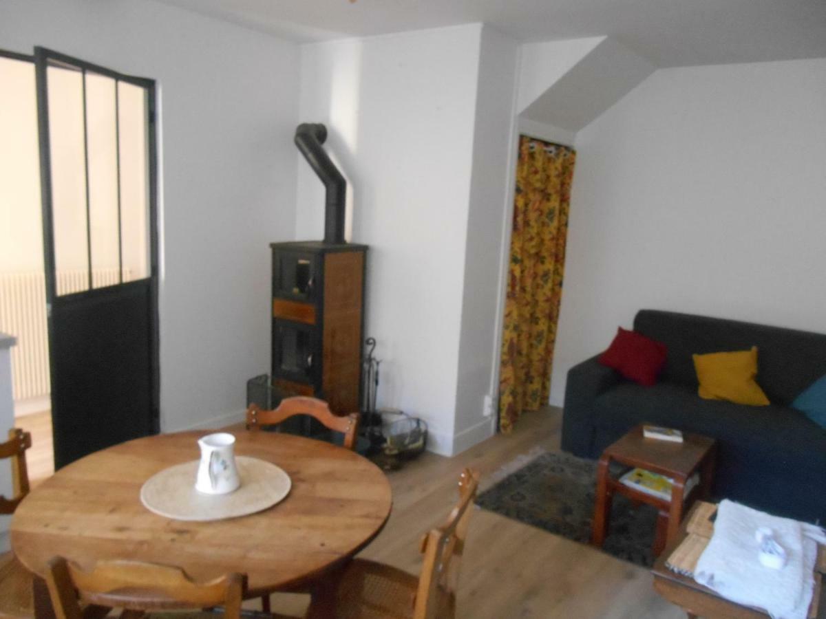 L'Annexe Appartement Combronde Buitenkant foto